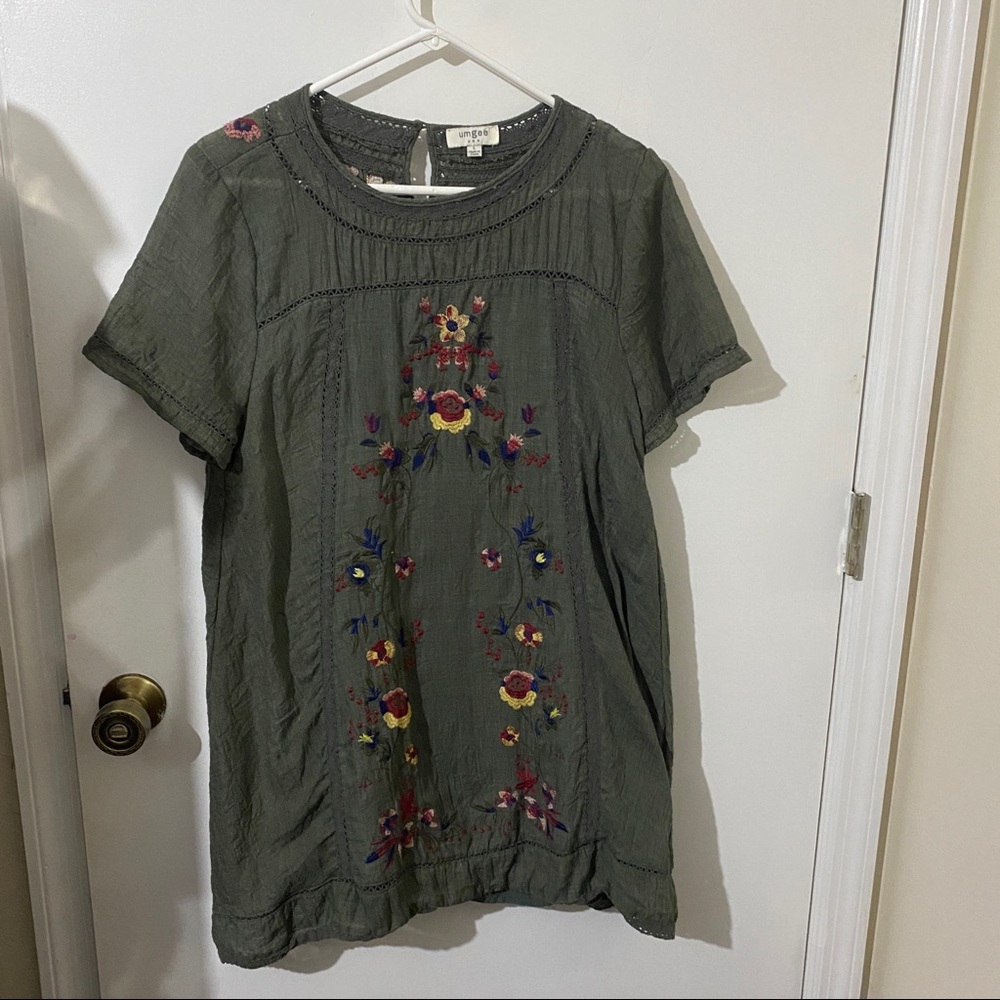 Umgee Green Floral Embroidered Dress size L